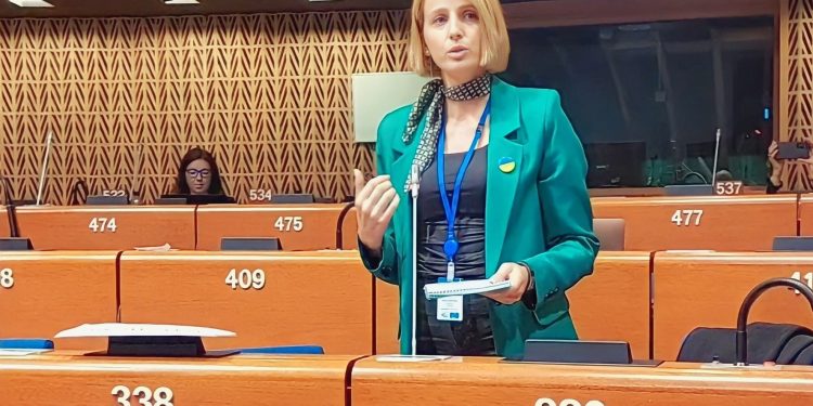 “ვარ იმ ქვეყნიდან, რომელსაც ოლიგარქი მართავს”-ოზურგეთის საკრებულოს ენმ-ის დეპუტატის მიმართვა ევროსაბჭოს