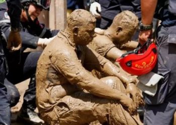 ფოტოები – ვენესუელაში მეწყერს 36 ადამიანი ემსხვერპლა, 56 დაკარგულს ეძებენ