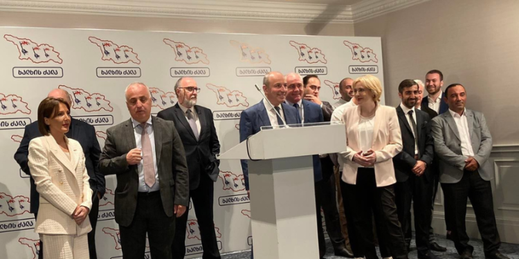 შემოგვიერთდა 200-მდე ადამიანი, ყველა მუნიციპალიტეტიდან – “ხალხის ძალა” ფართოვდება