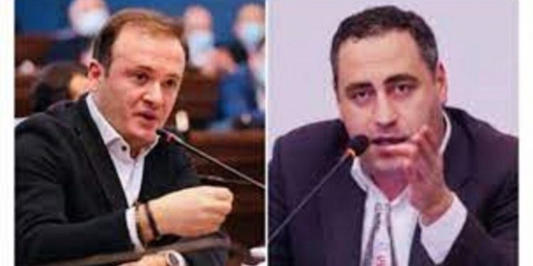 ვაშაძეს გადაეცით, რომ დეოლიგარქიზაციის კანონპროექტი მზადაა, ხომ უყვარს უკრაინა, ხომ დაშტურტუნობს მანდ – ირაკლი ზარქუა