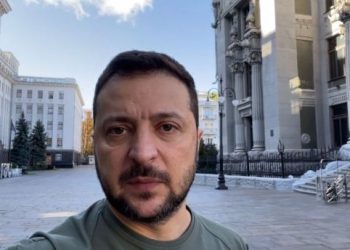 უკრაინის პრეზიდენტის მორიგი ვიდეომიმართვა პირდაპირ ქუჩიდან , მასშტაბური შეტევა რუსეთის მხრიდან