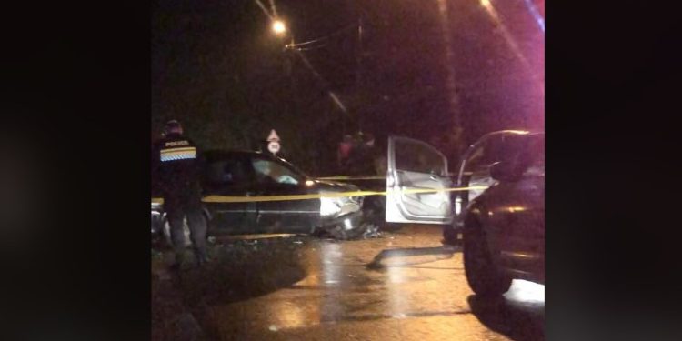 ავარია ოზურგეთში – ერთმანეთს ორი მსუბუქი ავტომობილი შეეჯახა