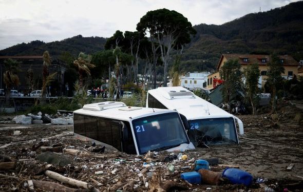 ვიდეო – იტალიაში მეწყრის შედეგად შვიდი ადამიანი დაიღუპა, ხუთის პოვნა კი ამ დრომდე ვერ ხერხდება