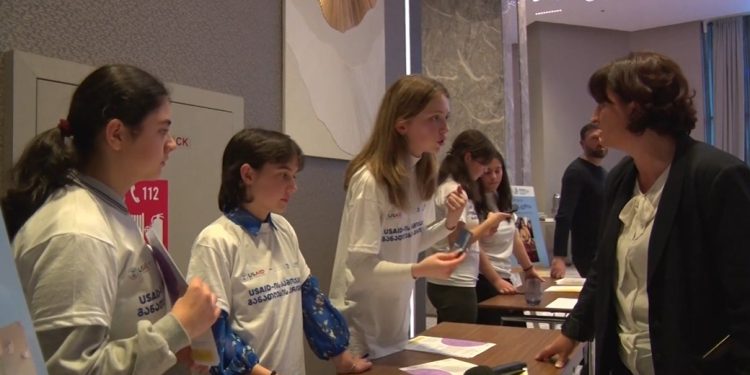 გურიის რეგიონის სკოლა-ბიზნესის ფორუმი