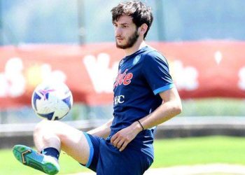 როდის დაბრუნდება კვარაცხელია – „ნაპოლის“ ექიმმა ხვიჩას ტრავმაზე ისაუბრა