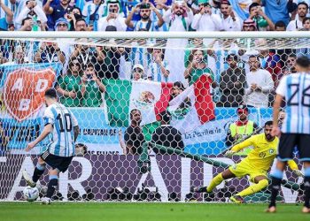 პირველი სენსაცია მსოფლიო ჩამპიონატზე