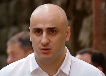 „ზურგში დანის ჩარტყმა იყო“ – ნიკა მელია თანაპარტიელებზე