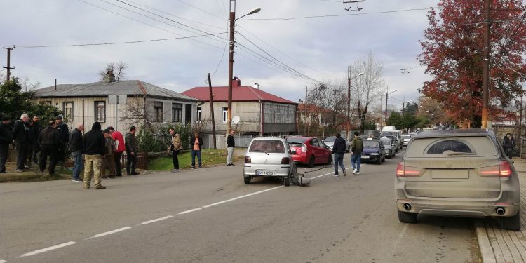 ცოტა ხნის წინ ოზურგეთში ავტოსაგზაო შემთხვევა მოხდა