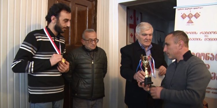 გურიის ჩემპიონი ჭადრაკში გიორგი გოგოლაური გახდა