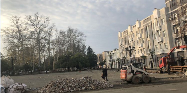 სად დაიდგმება ოზურგეთში მთავარი ნაძვის ხე