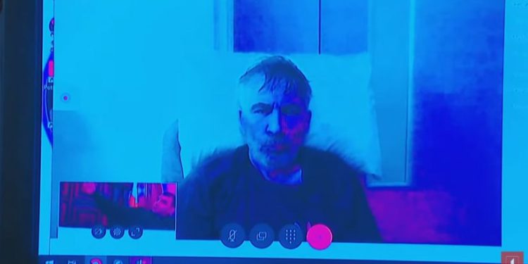 მიხეილ სააკაშვილი სასამართლოს დისტანციურად ერთვება – ლაივ ვიდეო სასამართლოდან