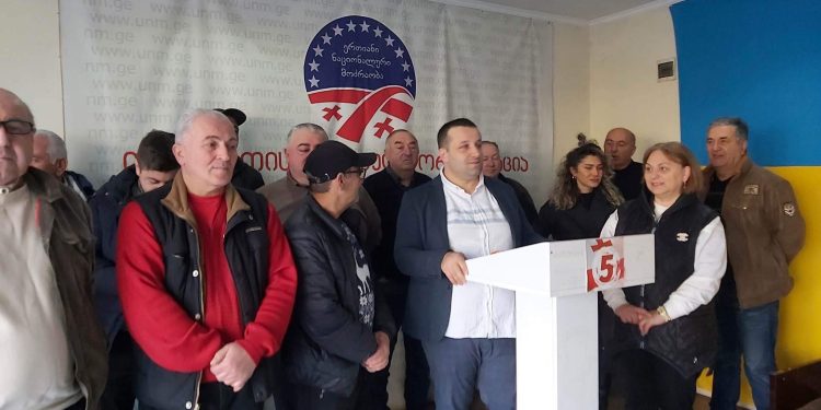 ნიკა მელია თუ ლევან ხაბეიშვილი-ვის უჭერენ მხარს ოზურგეთელი ნაციონალები