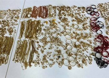 სატვირთო ავტომანქანების მძღოლებმა მალულად 6 კილოგრამამდე ოქრო შემოიტანეს-სარფის საბაჟო