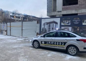 გორში, მშენებარე კორპუსიდან 60 წლამდე ასაკის მუშა გადმოვარდა