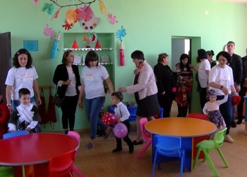 ოზურგეთში საბავშვო ბაღების თანამშრომლებს ხელფასები გაეზარდათ