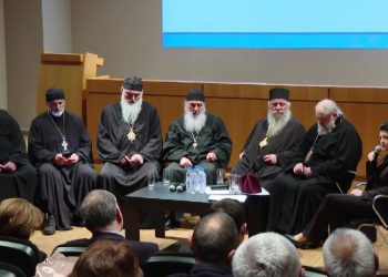 წულუკიანის თქმით, გელათში მიმდინარე სარესტავრაციო სამუშაოებს საპატრიარქო უხელმძღვანელებს