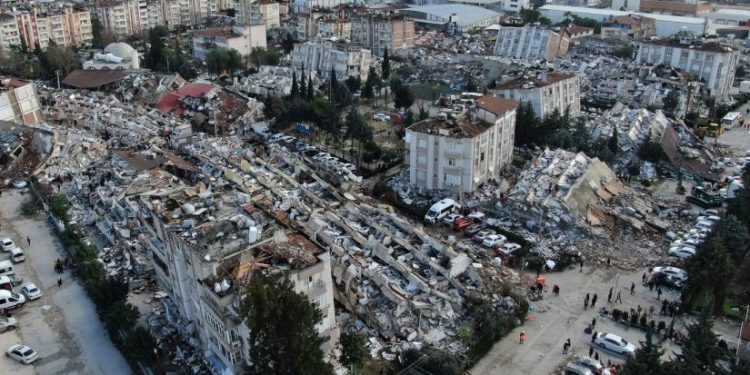 თურქეთში საქართველოს 2 მოქალაქე ნანგრევებშია მოყოლილი – ელჩი