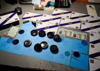 ყალბი დიპლომი, სერტიფიკატები, მართვის მოწმობები – საგამოძიებო სამსახურმა 1 პირი დააკავა