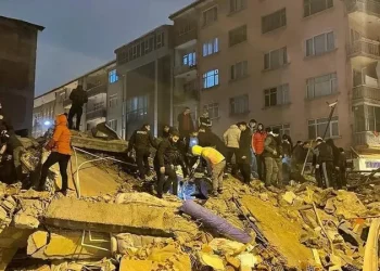 მიწისძვრის შედეგად თურქეთსა და სირიაში დაღუპულთა რაოდენობამ 300-ს გადააჭარბა-