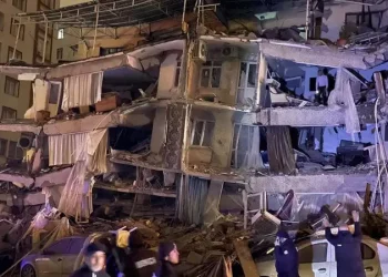 მიწისძვრის შედეგად თურქეთსა და სირიაში დაღუპულთა რაოდენობამ 300-ს გადააჭარბა-