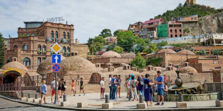 რაში ხარჯავენ ყველაზე მეტ ფულს ვიზიტორები საქართველოში