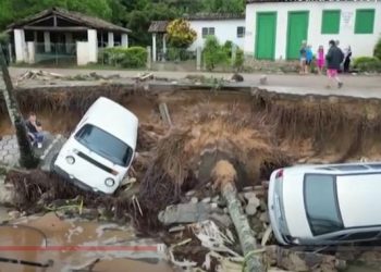 ძლიერი წყალდიდობა ბრაზილიაში (+ვიდეო)