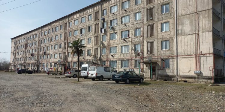 სოფელ მერიაში მდებარე სოციალური საცხოვრისის მოსახლეობა დახმარებას ითხოვს