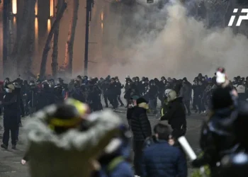 სპეცრაზმმა მომიტინგეებისგან რუსთაველის გამზირიც გაწმინდა