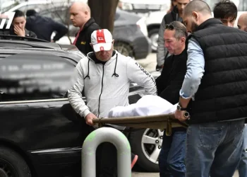 დიღომში გარდაცვლილი 12 წლის მოზარდი სამხარაულის სახელობის ექსპერტიზის ბიუროდან საკუთარ სახლში გადაასვენეს