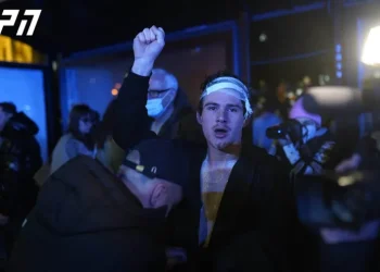 სასწრაფო დახმარების სამსახურში ამ ეტაპზე ვერ აკონკრეტებენ, რამდენი პირია დაშავებული რუსთაველზე წიწაკის სპრეის გაშვების შედეგად