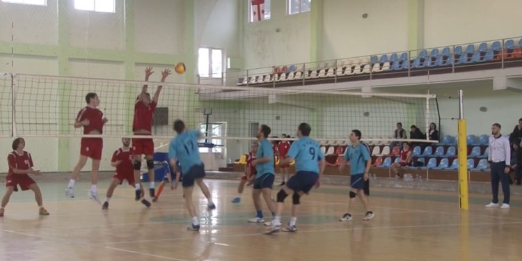 ოზურგეთში ფრენბურთში საქართველოს ჩემპიონატის პირველი ლიგის თამაშები დაიწყო