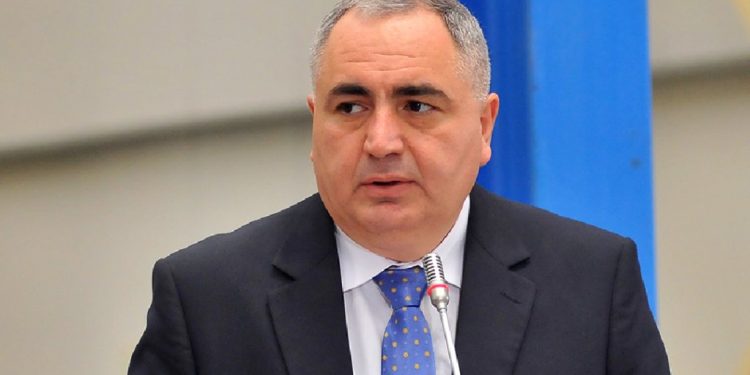 ირაკლი კოვზანაძე დეპუტატის მანდატს ტოვებს