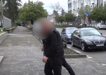 ოზურგეთში 52 წლის მამაკაცი იარაღის უკანონო შენახვის ფაქტზე დააკავეს