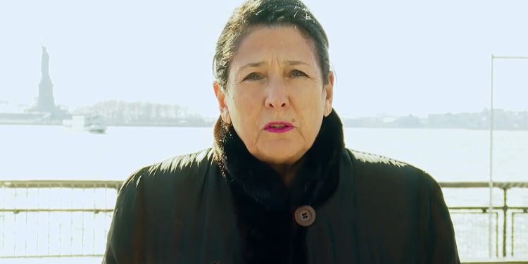 “არავის აქვს უფლება, წაგართვათ მომავალი…” – სალომე ზურაბიშვილის მიმართვა აქციის მონაწილეებს