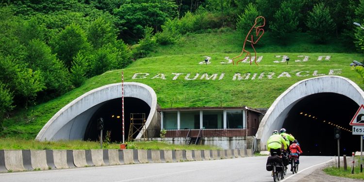 როდიდან იკრძალება ჩაქვი-მახინჯაურის გვირაბებში მოძრაობა