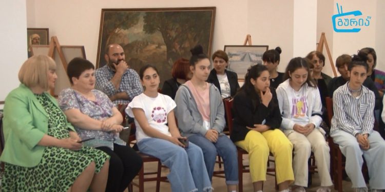 ”ჩვენ ვუსმენთ ბავშვებს” – როგორია ოზურგეთის მეორე საჯარო სკოლის კვლევის შედეგები