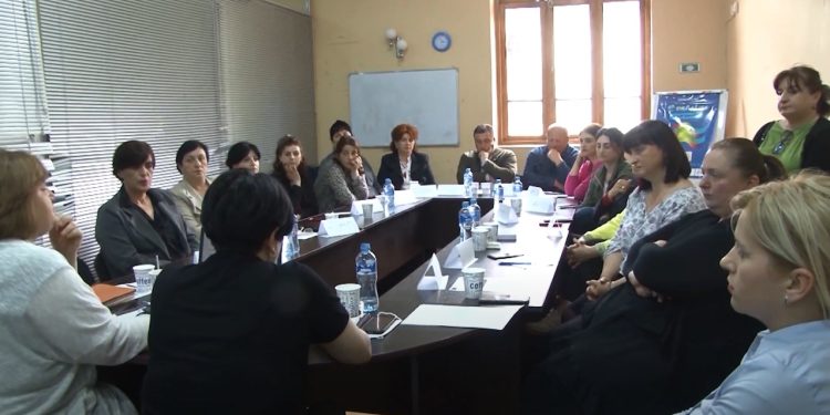 ”ისწავლე დასაქმებისთვის” – ინოვაციებისა და ცვლილებების ინსტიტუტის პროექტის თემატური შეხვედრა