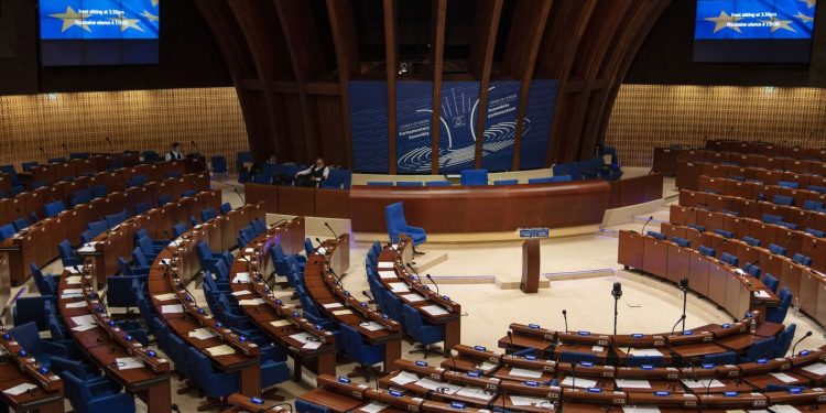 უკრაინელი ბავშვების რუსეთში დეპორტაცია გენოციდად იქნა აღიარებული-ევროპის საბჭო