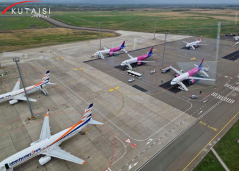 ბათუმში უამინდობის გამო, რეისებს ქუთაისის აეროპორტი იღებს
