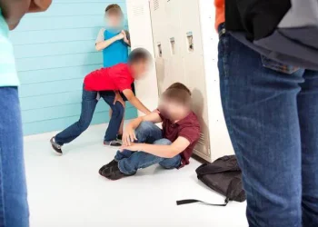 ბულინგი კლასელებს შორის – დაპირისპირება ქუთაისის ერთ-ერთ საჯარო სკოლაში