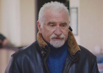 გრიგორიადისის ბაბუა: “მიყვარხარ ბაბუ…მაგრად იყავი” – ამას ვეუბნებოდი [სხდომაზე] თვალებით