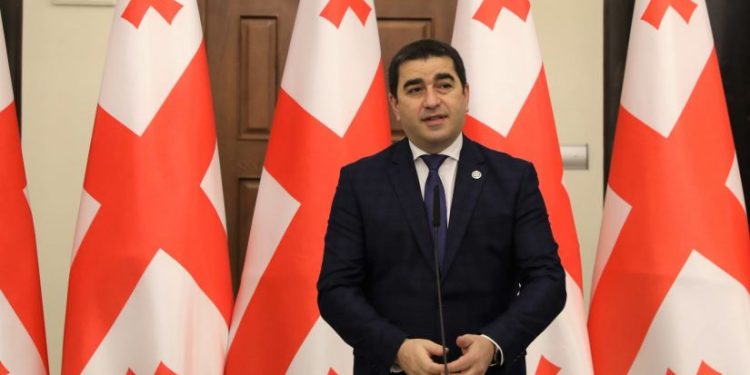 ჩვენი მოლოდინია, რომ ან წარმოდგენილი იქნება მტკიცებულებები, ან გაუქმდეს შემზღუდველი ზომა – პაპუაშვილი
