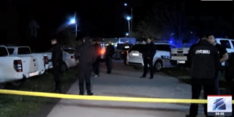 მარნეულში პატრულს ქვები დაუშინეს