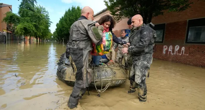 იტალიაში წყალდიდობის შედეგად დაღუპულთა რიცხვი 13-მდე გაიზარდა