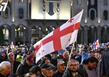 პარლამენტთან მიმდინარე აქციაზე მოთხოვნები დაასახელეს, რომელთა შესასრულებლად ხელისუფლებას ერთსაათიანი ვადა მისცეს