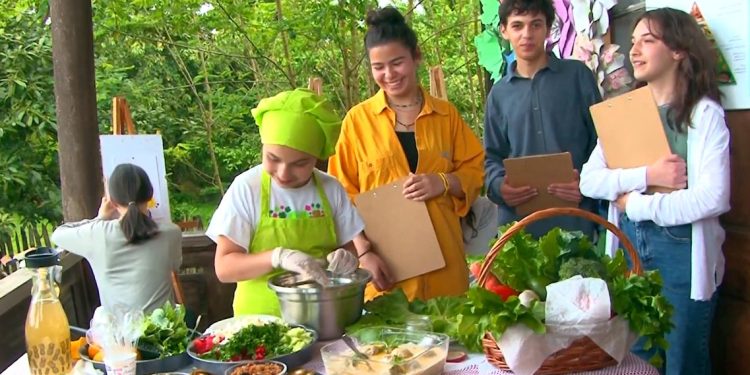 სოფელ ცხემლისხიდში ჯანსაღი კვების კვირეულის შემაჯამებელი შეხვედრა გაიმართა