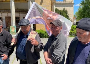 რუსეთთან ურთიერთობის აღდგენა და სტალინის ძეგლის დაბრუნება – გორელი პრორუსების მოთხოვნები