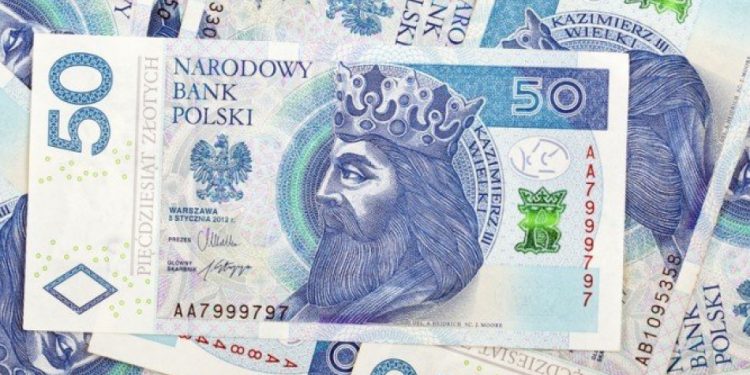 პოლონეთი 2024 წლიდან მინიმალური ხელფასის მორიგ ზრდას გეგმავს