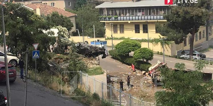 ცხრა წელი მიუსაჯეს პირს, რომელმაც 2021 წელს ავტოავარია მოახდინა, რასაც სამი ადამიანი ემსხვერპლა