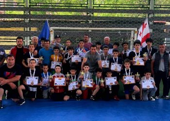 ჭიათურაში გამართული შეჯიბრიდან ოზურგეთელი მოჭიდავეები ოცდაოთხი მედალით დაბრუნდნენ